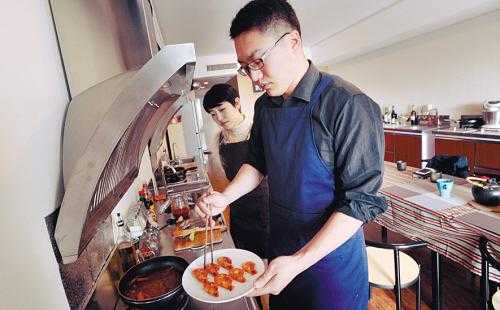 上海打工给人做饭多少钱一天