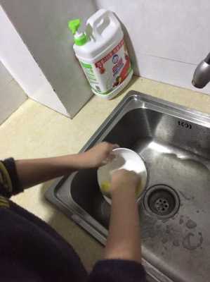 家政洗碗是多少钱,家政给刷碗吗 