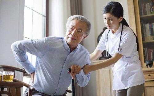 北京医院男护工多少钱一天 北京男还护工多少钱一个月