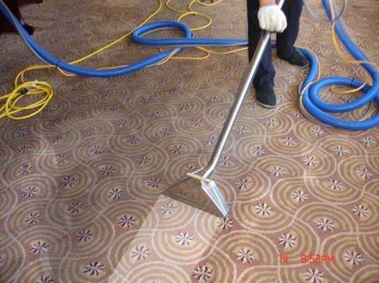 厦门地板清洗 厦门哪里有清洗地毯业务