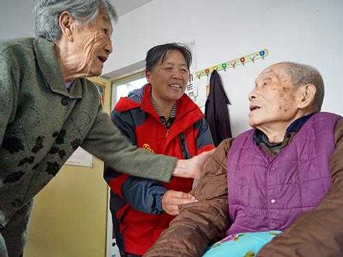  哪里找照顾老人「找个照顾老人的活」