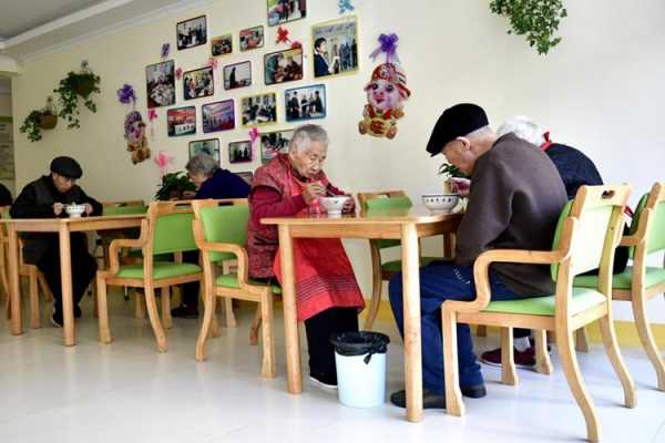  在北京伺候老人多少钱「北京照顾老人多少钱」